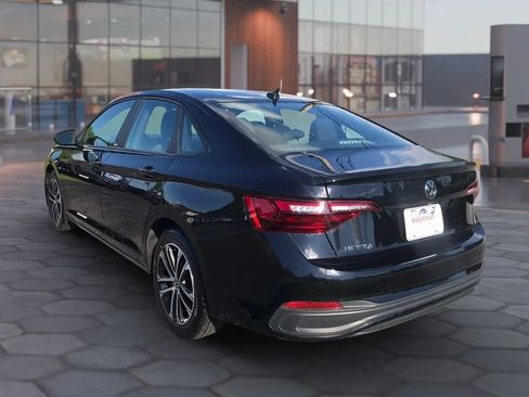 Used 2023 Volkswagen Jetta Sport FWD image 5