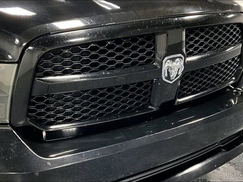 Used 2015 RAM 1500 Express w/ Popular Equipment Group RWD image 27