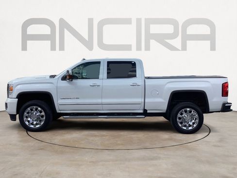 Used 2019 GMC Sierra 2500 Denali w/ Duramax Plus Package image 11