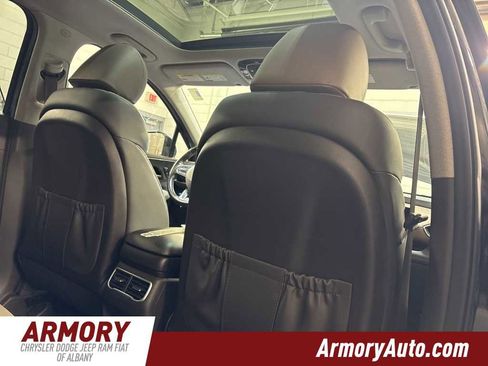 Used 2023 Hyundai Santa Fe Limited image 36