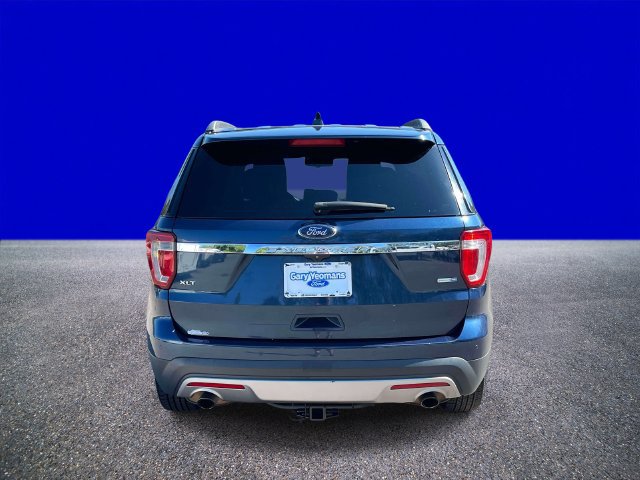 Used 2016 Ford Explorer XLT AWD/4WD image 4
