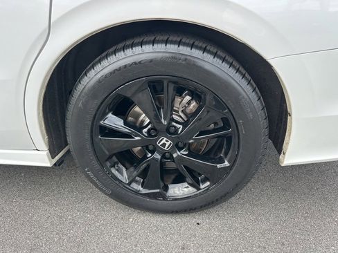 Used 2023 Honda Odyssey Sport image 30