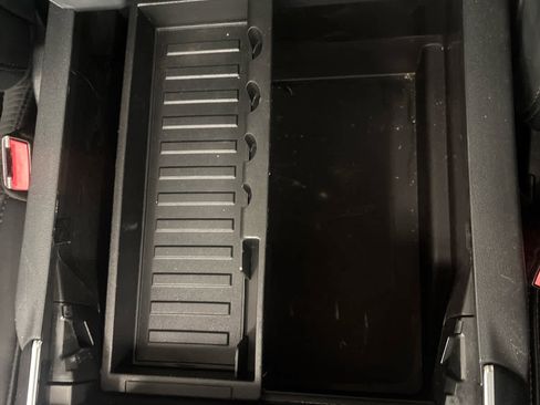 Used 2022 Ford F150 Raptor w/ Raptor 37 Performance Package image 37