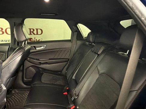 Used 2021 Ford Edge ST-Line FWD image 13