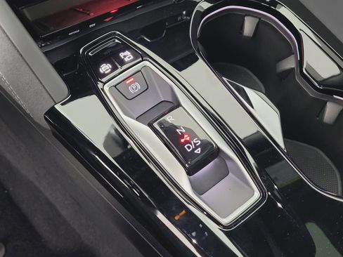 New 2025 Audi SQ5 Premium Plus image 28