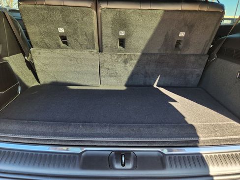 New 2026 Jeep Grand Wagoneer Summit w/ Rear Seat Video Group I image 22