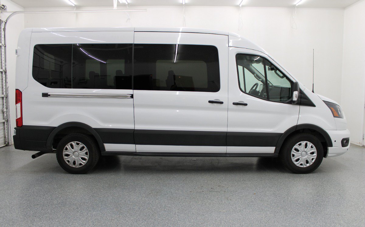 Used 2025 Ford Transit 350 XLT RWD image 2