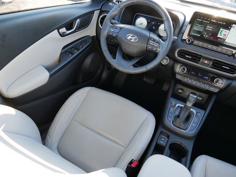 Certified 2023 Hyundai Kona Limited image 9
