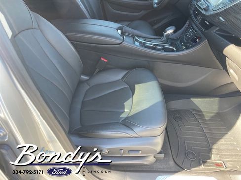 Used 2016 Buick Envision Premium image 18