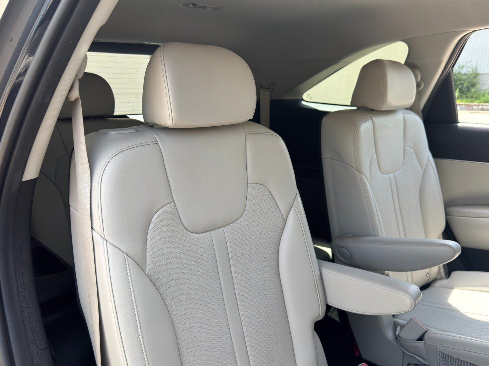Used 2021 Kia Sorento S FWD image 38