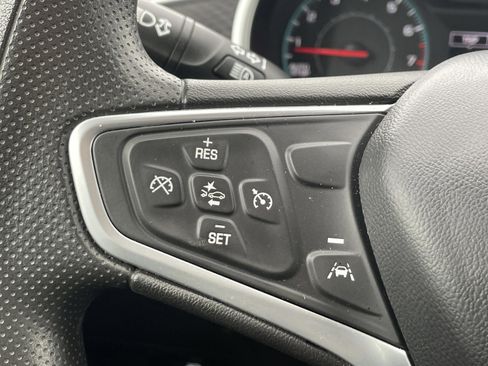 Used 2023 Chevrolet Malibu LT image 16