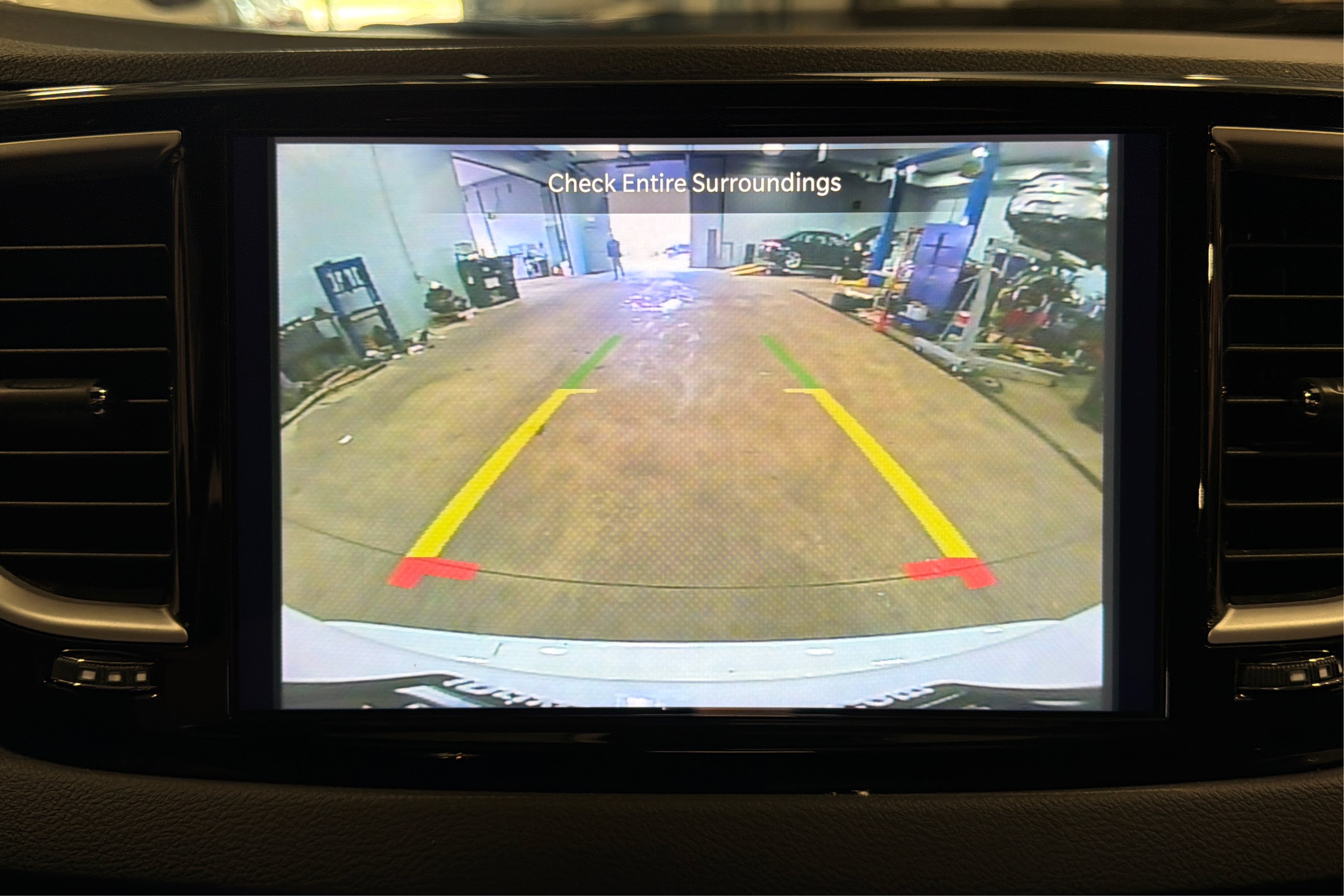 Used 2026 Chrysler Pacifica Select FWD image 30