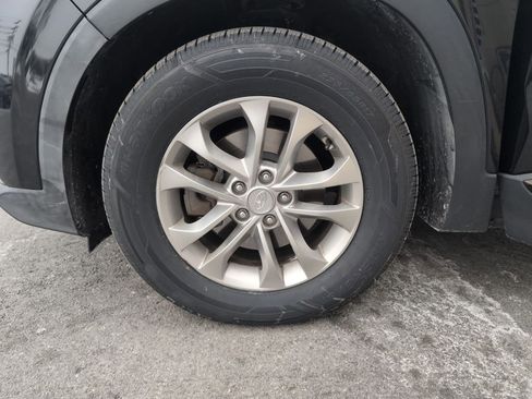 Used 2019 Hyundai Santa Fe SEL image 28