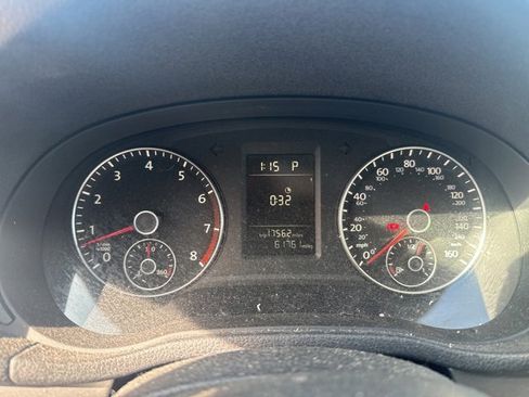 Used 2015 Volkswagen Passat 1.8T Limited Edition image 19