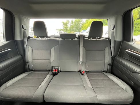 Certified 2024 Chevrolet Silverado 1500 LT AWD/4WD image 18