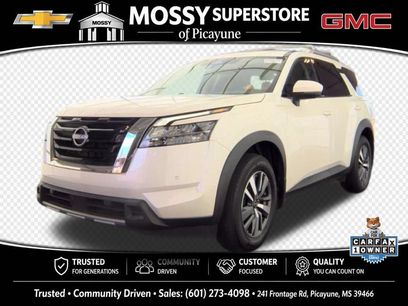 Used 2024 Nissan Pathfinder SL