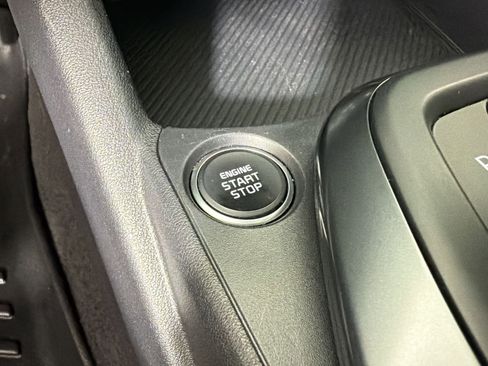Used 2025 Kia K4 FWD image 25