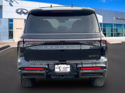 Used 2025 INFINITI QX80 Autograph w/ Autograph Exterior Package AWD/4WD image 4