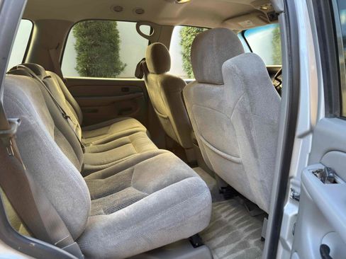 Used 2005 Chevrolet Tahoe LS w/ Preferred Equipment Group image 63