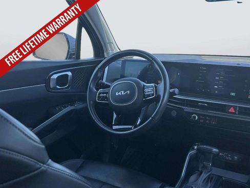Used 2025 Kia Sorento S w/ Panoramic Sunroof Package FWD image 16