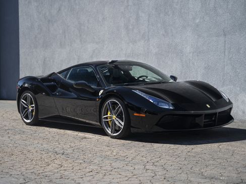 Certified 2016 Ferrari 488 GTB image 7