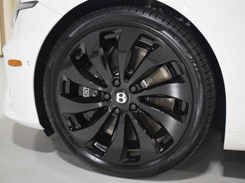 New 2026 Bentley Continental GT image 16