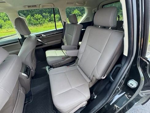 Used 2022 Lexus GX 460 Premium AWD/4WD image 15