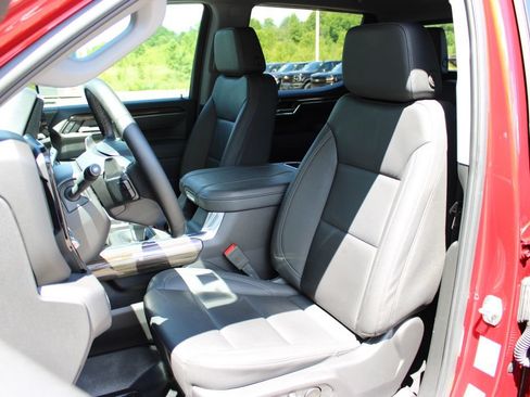 Certified 2025 Chevrolet Silverado 1500 LT Trail Boss w/ Convenience Package II AWD/4WD image 24