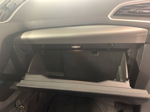 Used 2017 Ford Edge SEL w/ Equipment Group 201A image 44