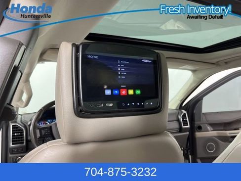 Used 2018 Ford Expedition Limited w/ Equipment Group 301A image 44