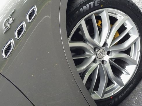 Used 2022 Maserati Levante GT image 53