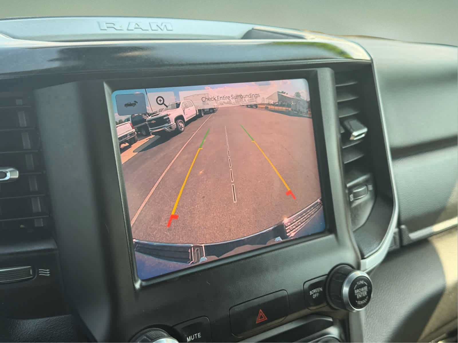 Used 2022 RAM 1500 Big Horn AWD/4WD image 19