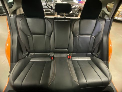 Used 2019 Subaru Crosstrek 2.0i Limited w/ Moonroof Package w/Navigation image 12