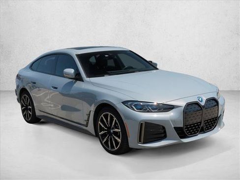 Used 2024 BMW i4 xDrive40i w/ M Sport Package AWD/4WD image 3