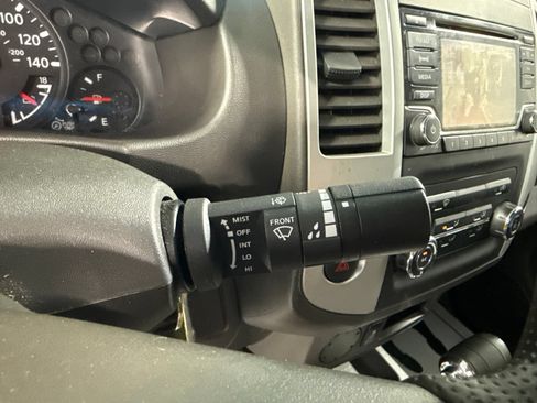 Used 2016 Nissan Frontier SV RWD image 28