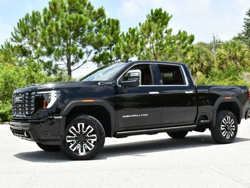Used 2026 GMC Sierra 2500 Denali Ultimate w/ Max Trailering Package AWD/4WD image 24