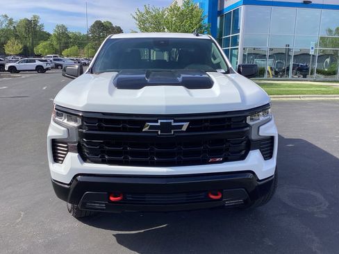 Used 2025 Chevrolet Silverado 1500 LT Trail Boss w/ Convenience Package II AWD/4WD image 5