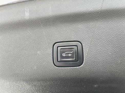 Used 2022 GMC Yukon Denali AWD/4WD image 44