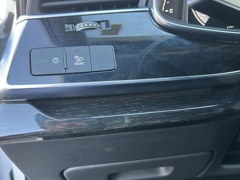 Used 2021 Audi Q7 3.0T Premium Plus image 14