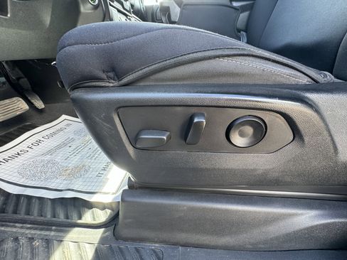 Used 2022 Chevrolet Silverado 1500 Custom w/ LPO, Dark Essentials Package image 10