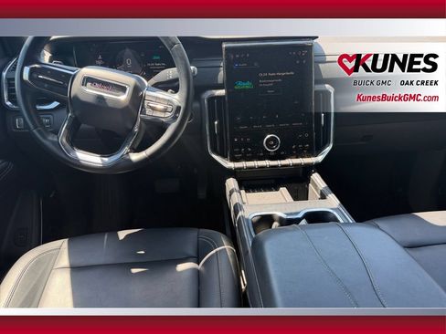 Used 2024 GMC Acadia Elevation AWD/4WD image 23