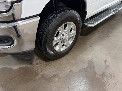 Used 2024 RAM 2500 Big Horn image 9