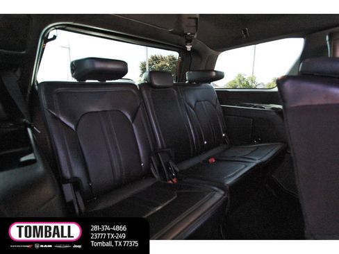 Used 2021 Ford Expedition Limited RWD image 10
