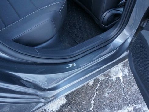 Certified 2023 Volkswagen Jetta SE w/ Panoramic Sunroof Package image 48