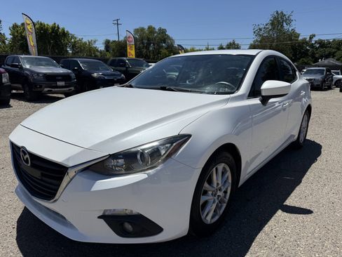 Used 2015 MAZDA MAZDA3 i Touring w/ Technology Package FWD image 1