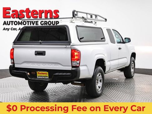 Used 2020 Toyota Tacoma SR RWD image 5