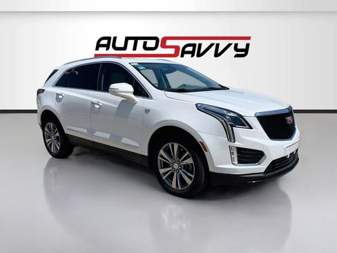 Used 2025 Cadillac XT5 Premium Luxury w/ LPO, Floor Liner Package FWD image 1