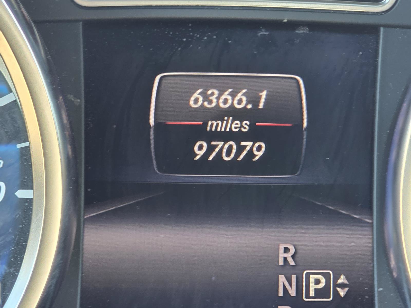 Used 2015 Mercedes-Benz ML 350 4MATIC image 18