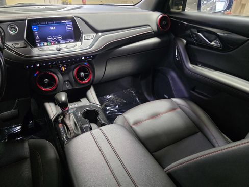 Used 2021 Chevrolet Blazer RS w/ Enhanced Convenience Package FWD image 17