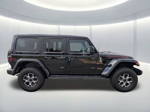 Used 2023 Jeep Wrangler Unlimited Rubicon AWD/4WD image 7